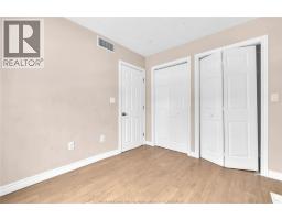 522 Bridge, Windsor, ON N9B2M4 Photo 11