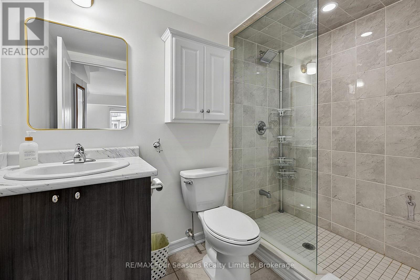 #302 4 COVE COURT - Image 18