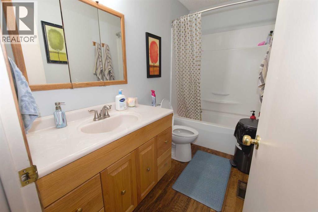 96 Simpson Crescent Southeast - Photo 20