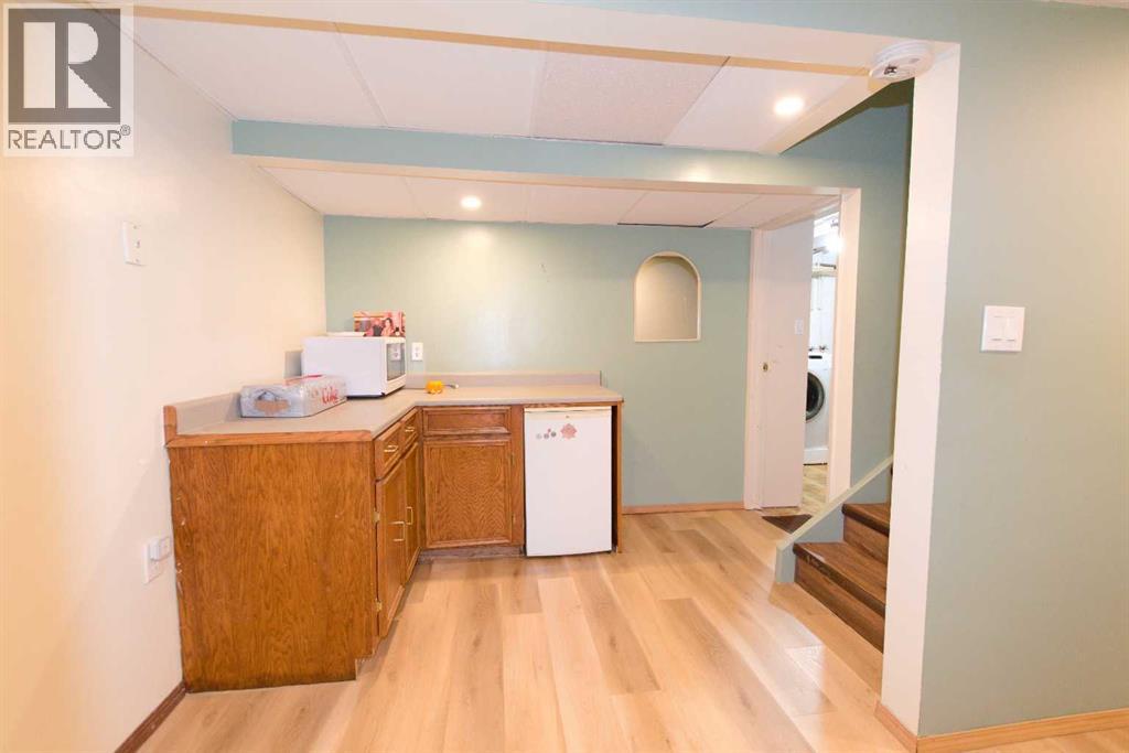 96 Simpson Crescent Southeast - Photo 25