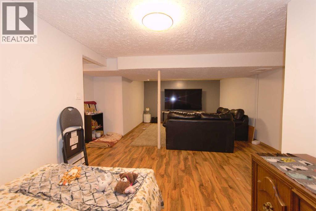 96 Simpson Crescent Southeast - Photo 21