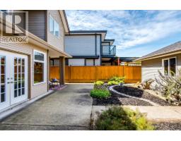 3933 Garry Street, Richmond, BC V7E2T7 Photo 36