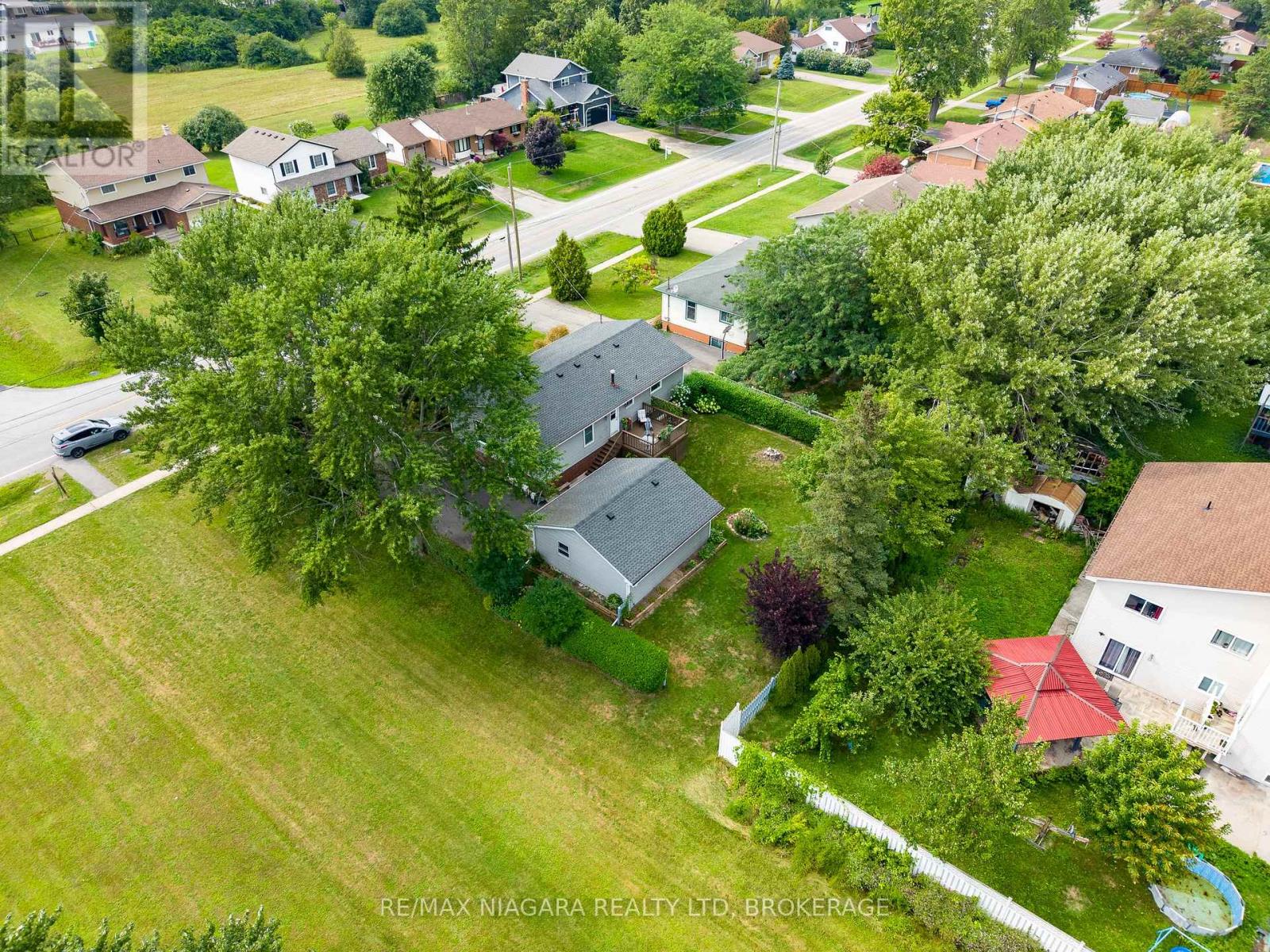 924 DAYTONA DRIVE - 36