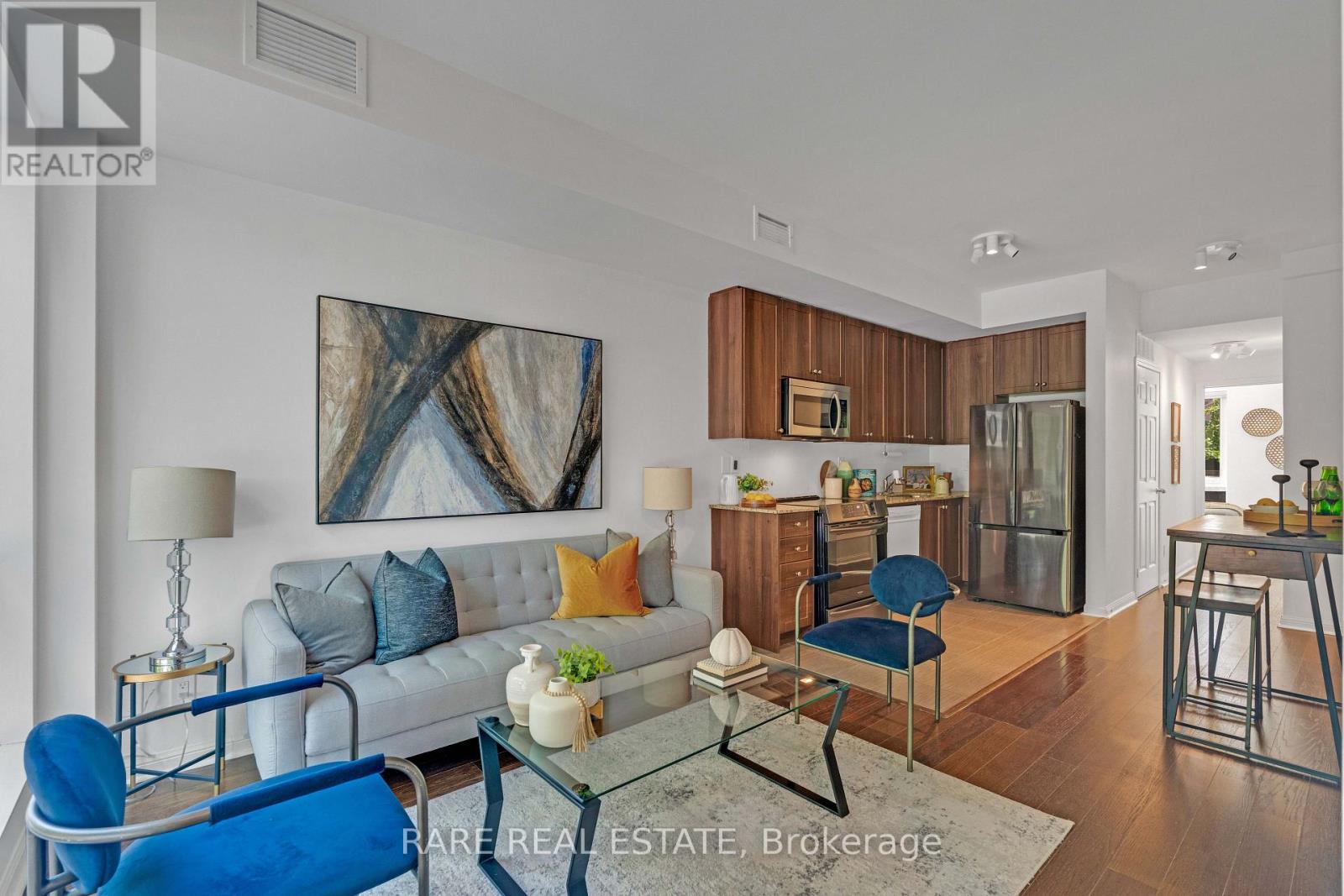#208 639 LAWRENCE AVENUE W - 5