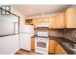 271 Mcconvey Drive, Richmond Hill, ON L4C3K1 Photo 6