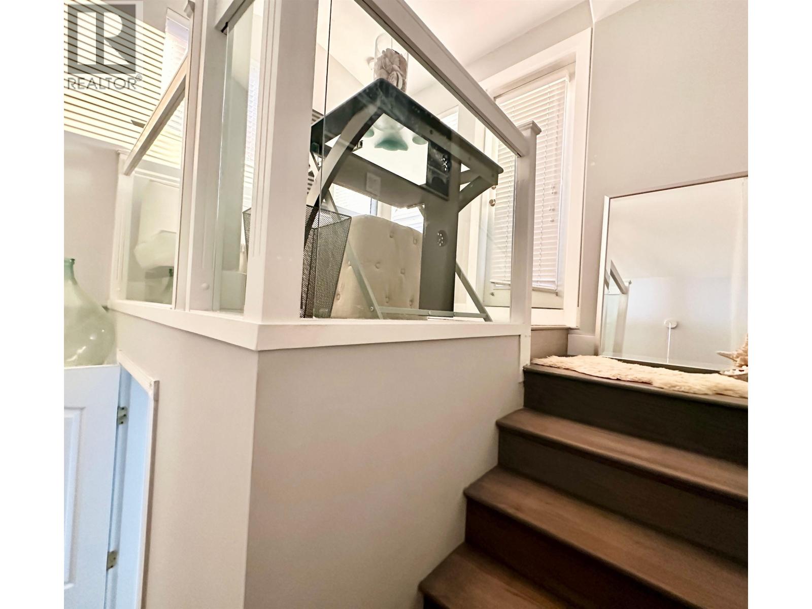 D 136 W 4TH STREET, Vancouver