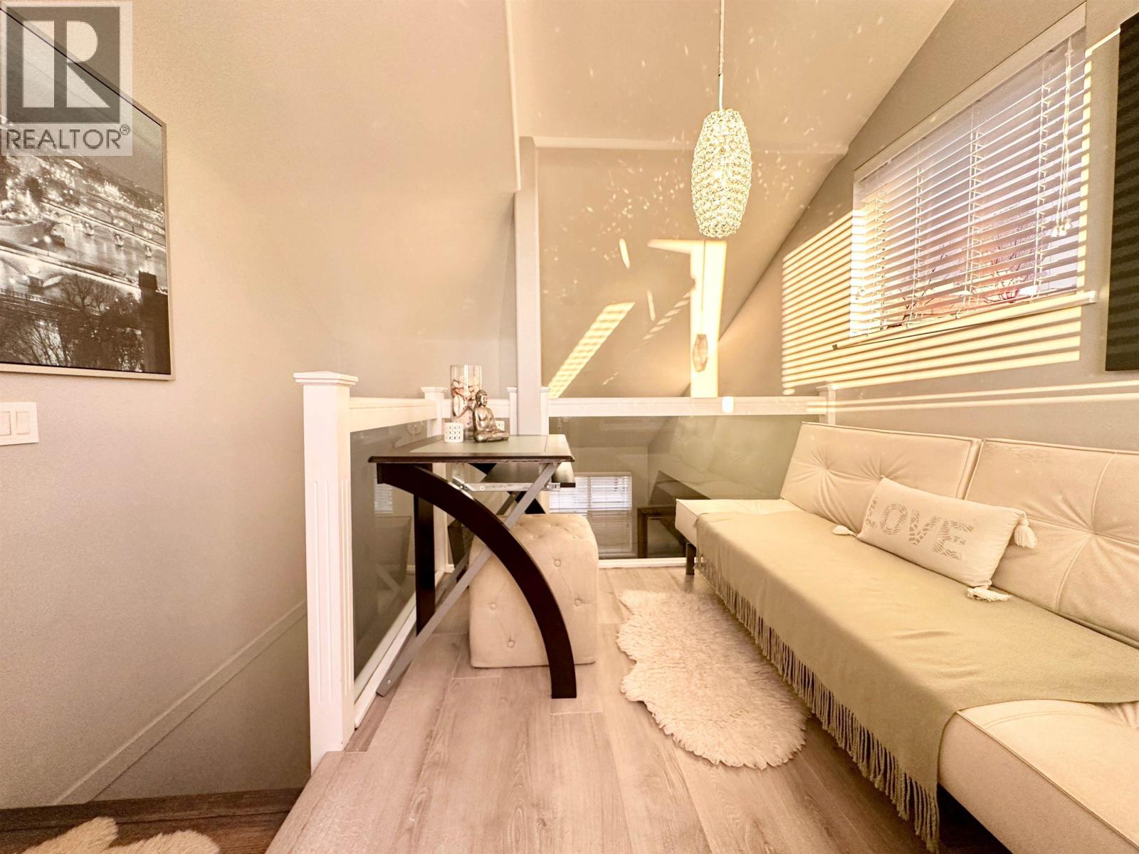 D 136 W 4TH STREET, Vancouver