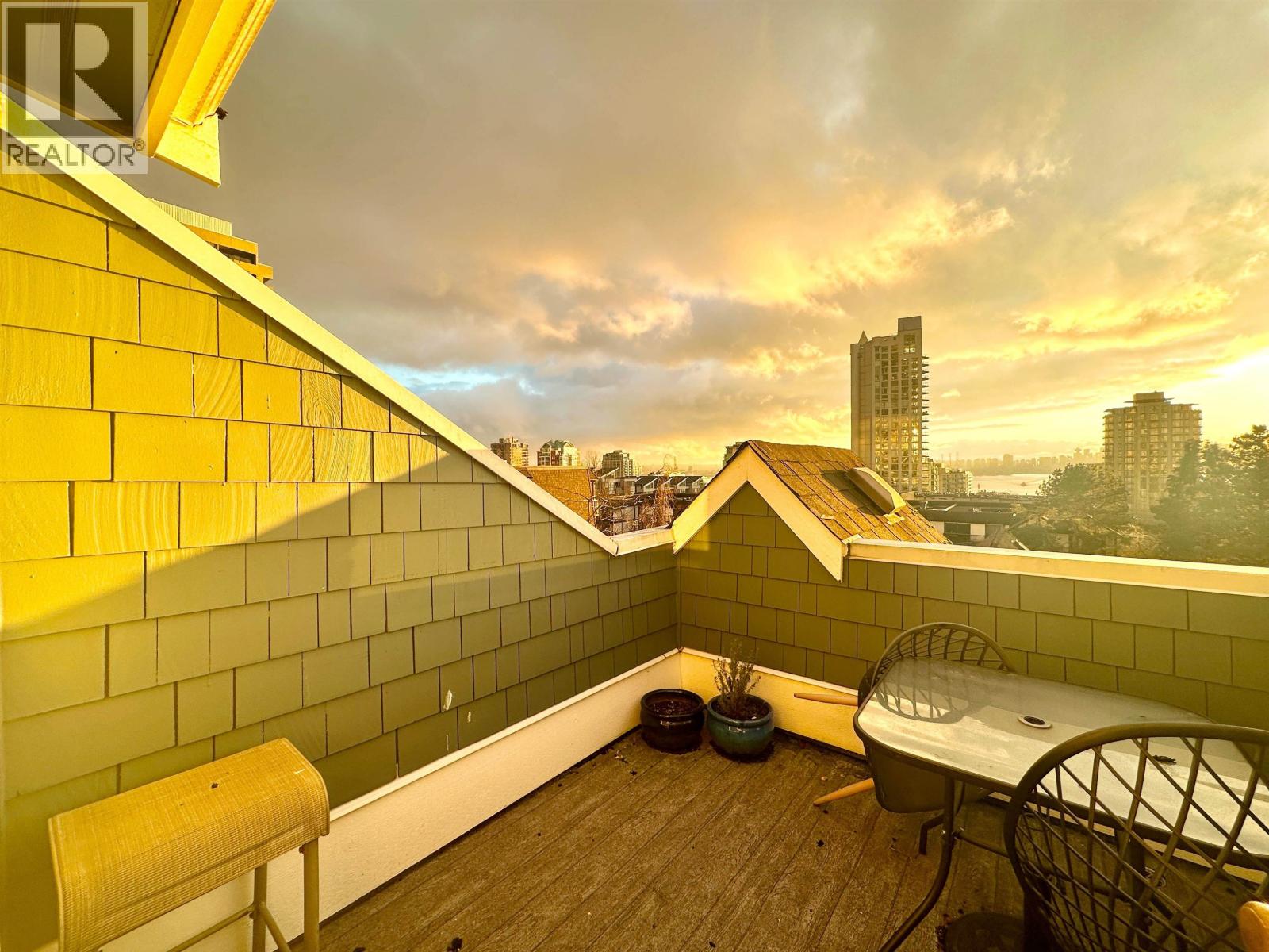 D 136 W 4TH STREET, Vancouver