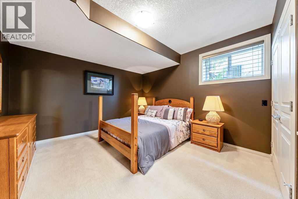 22 Tuscany Estates Crescent NW - 37