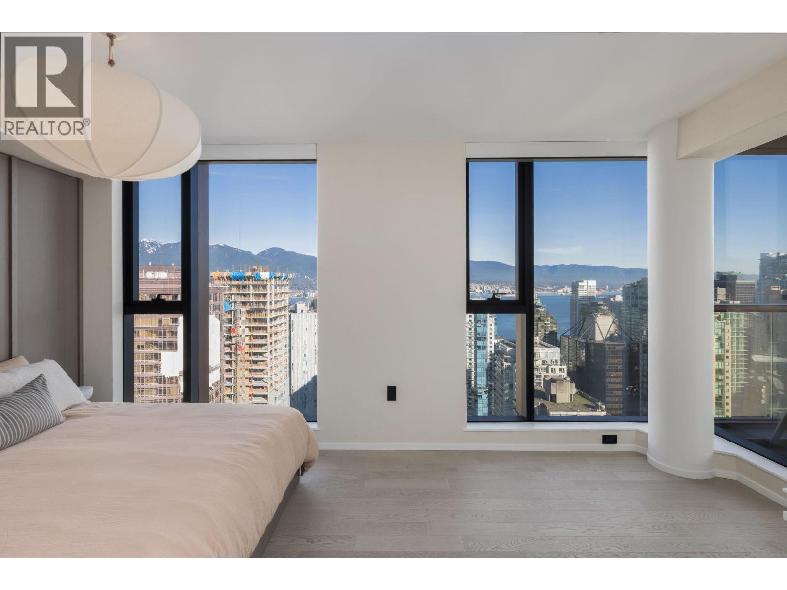 3102 1482 ROBSON STREET, Vancouver