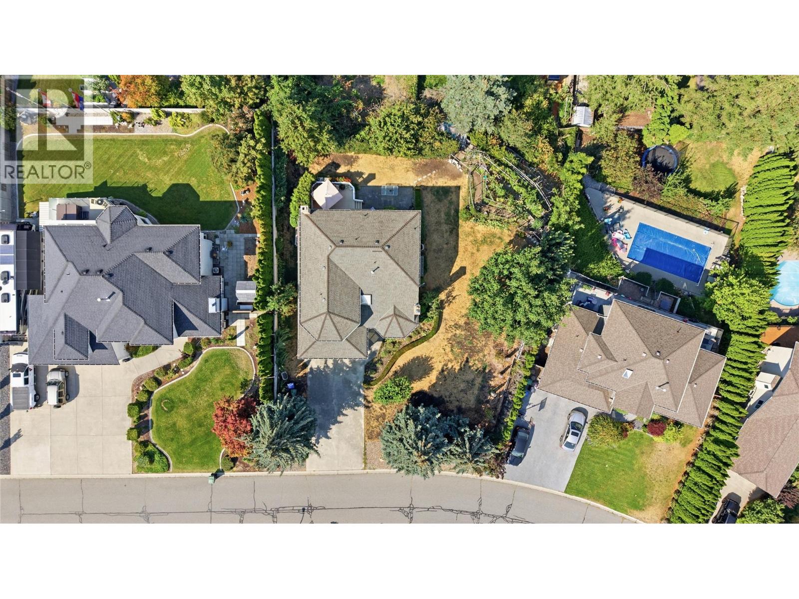 411 Curlew Drive - 41