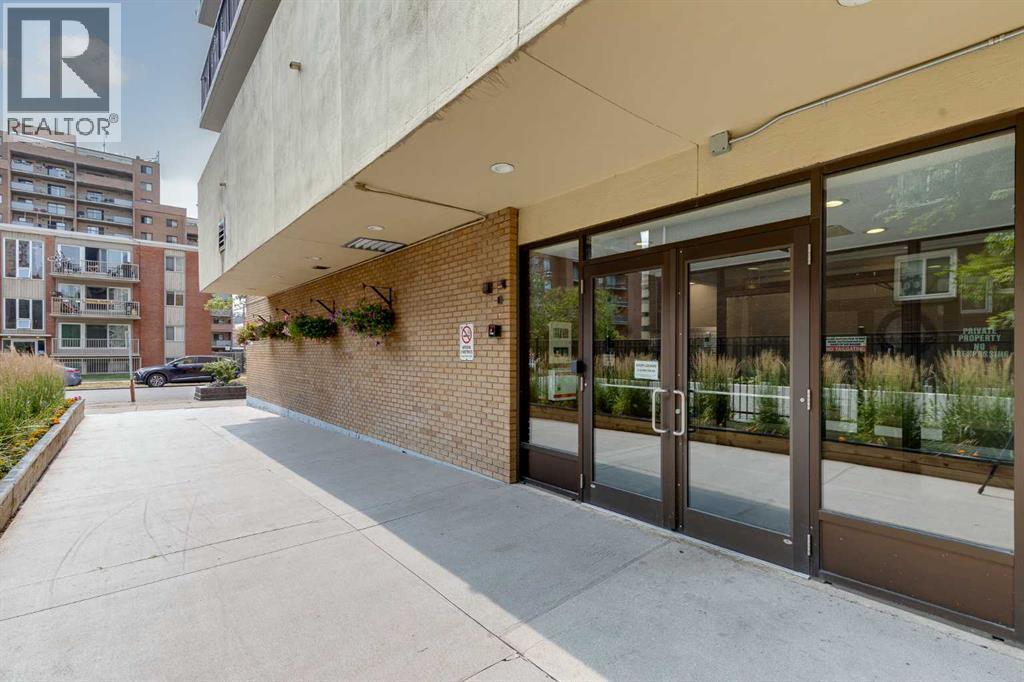1330 15 Avenue Southwest