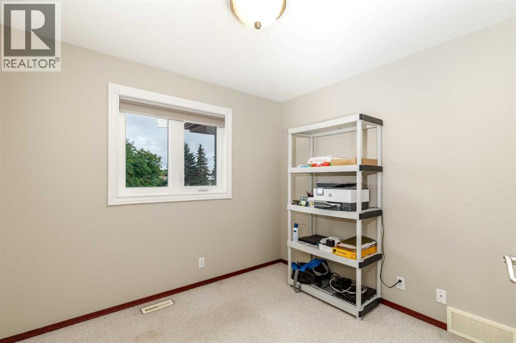 110 Newton Drive - Photo 14