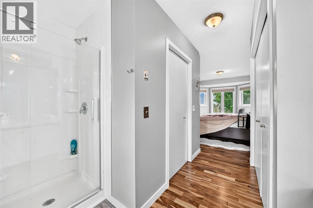 139 Hawkville Close NW - 25