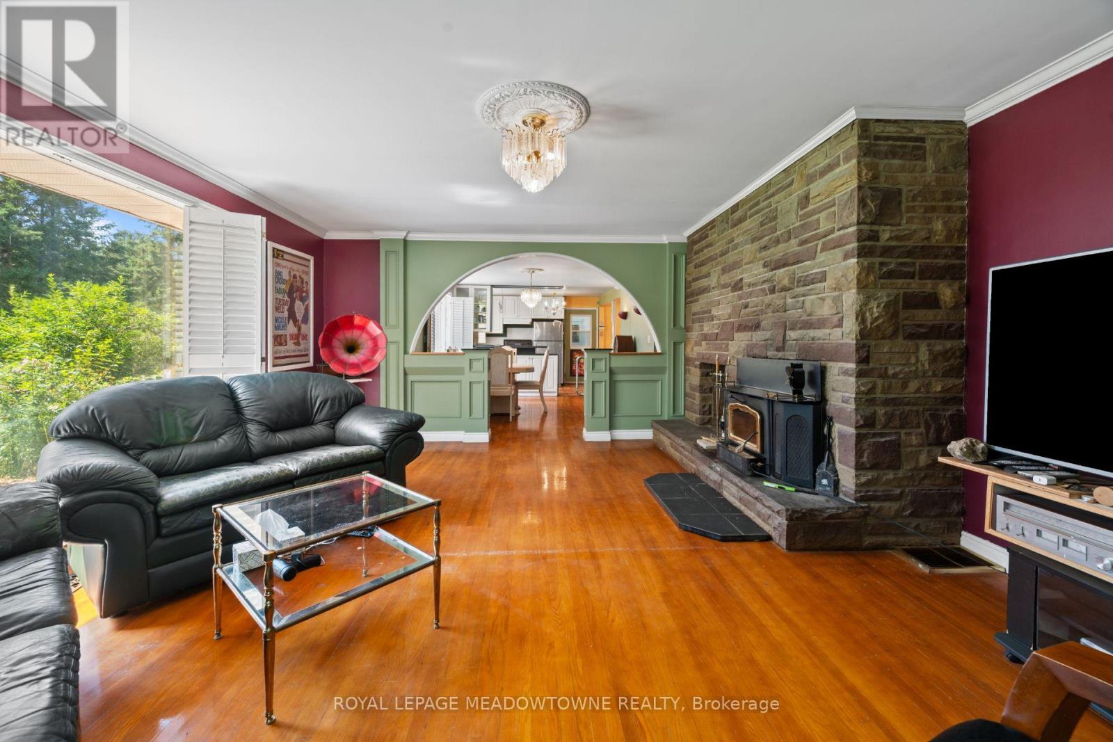 16703 MISSISSAUGA ROAD E - 15