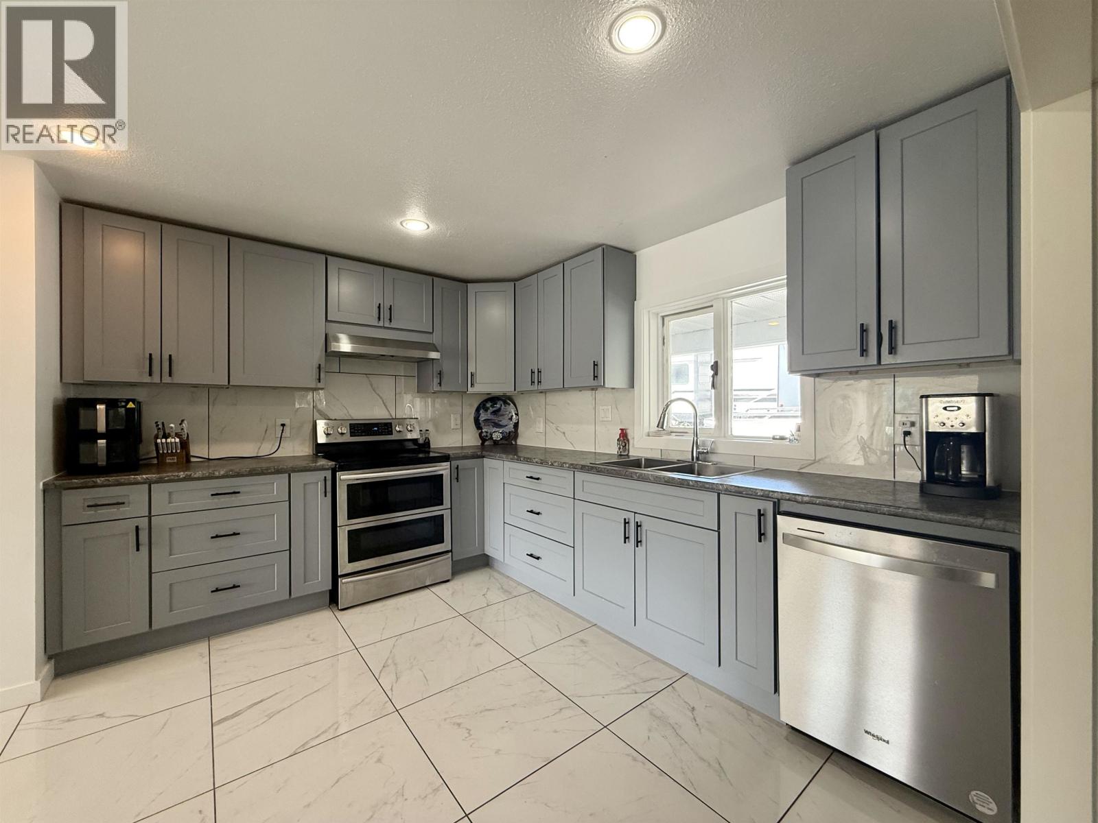 2055 GEROW ISLAND ROAD - 11