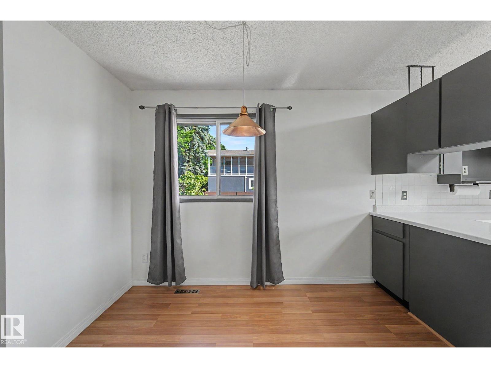11167 52 ST NW NW - Photo 11