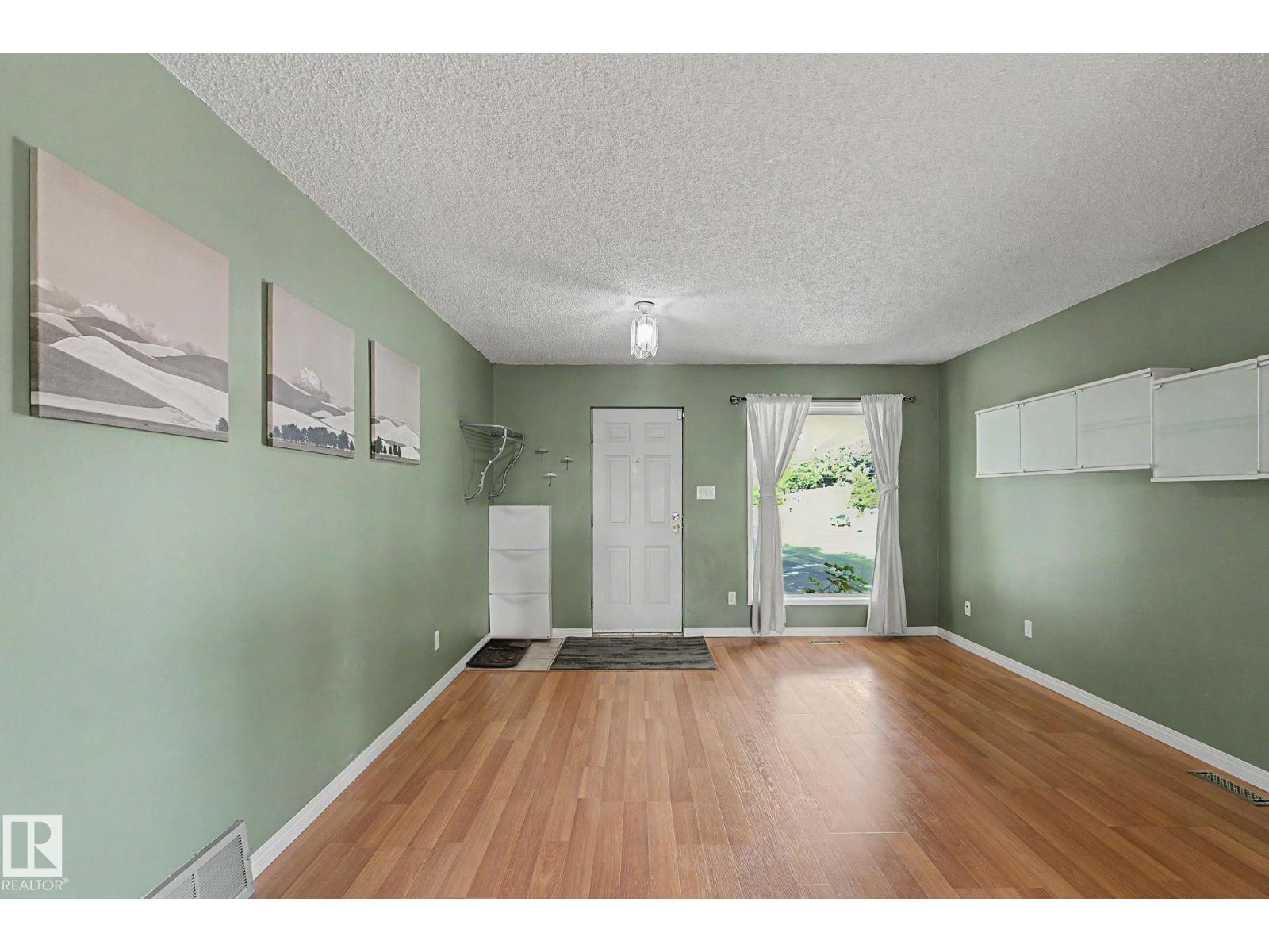 11167 52 ST NW NW - Photo 8