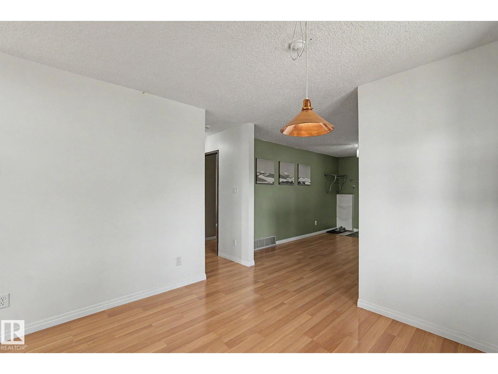 11167 52 ST NW NW - Photo 18