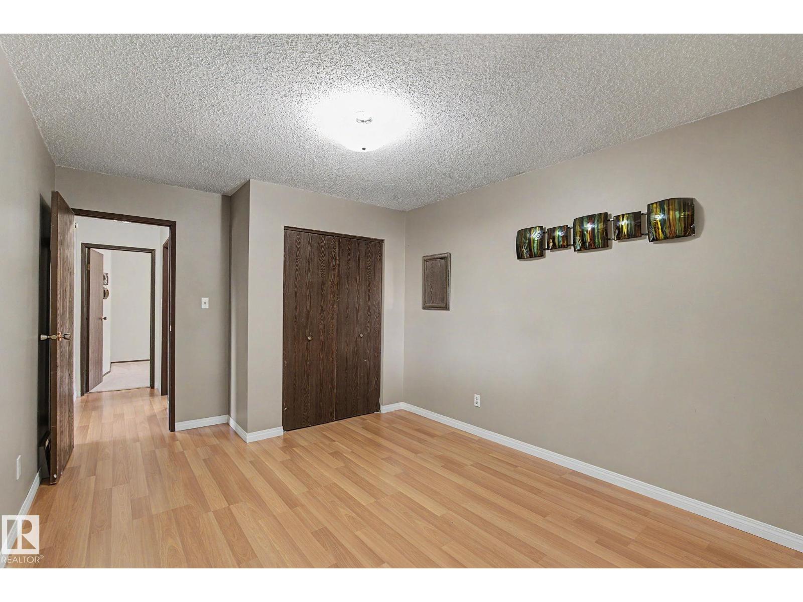 11167 52 ST NW NW - Photo 22