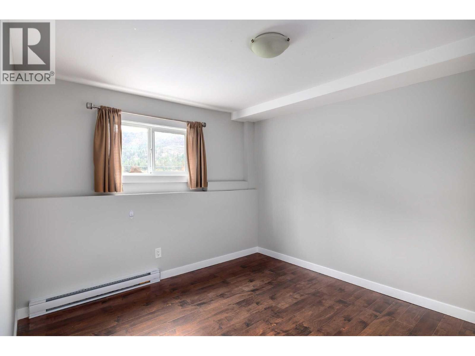 #3 2161 Scenic Road - Image 15