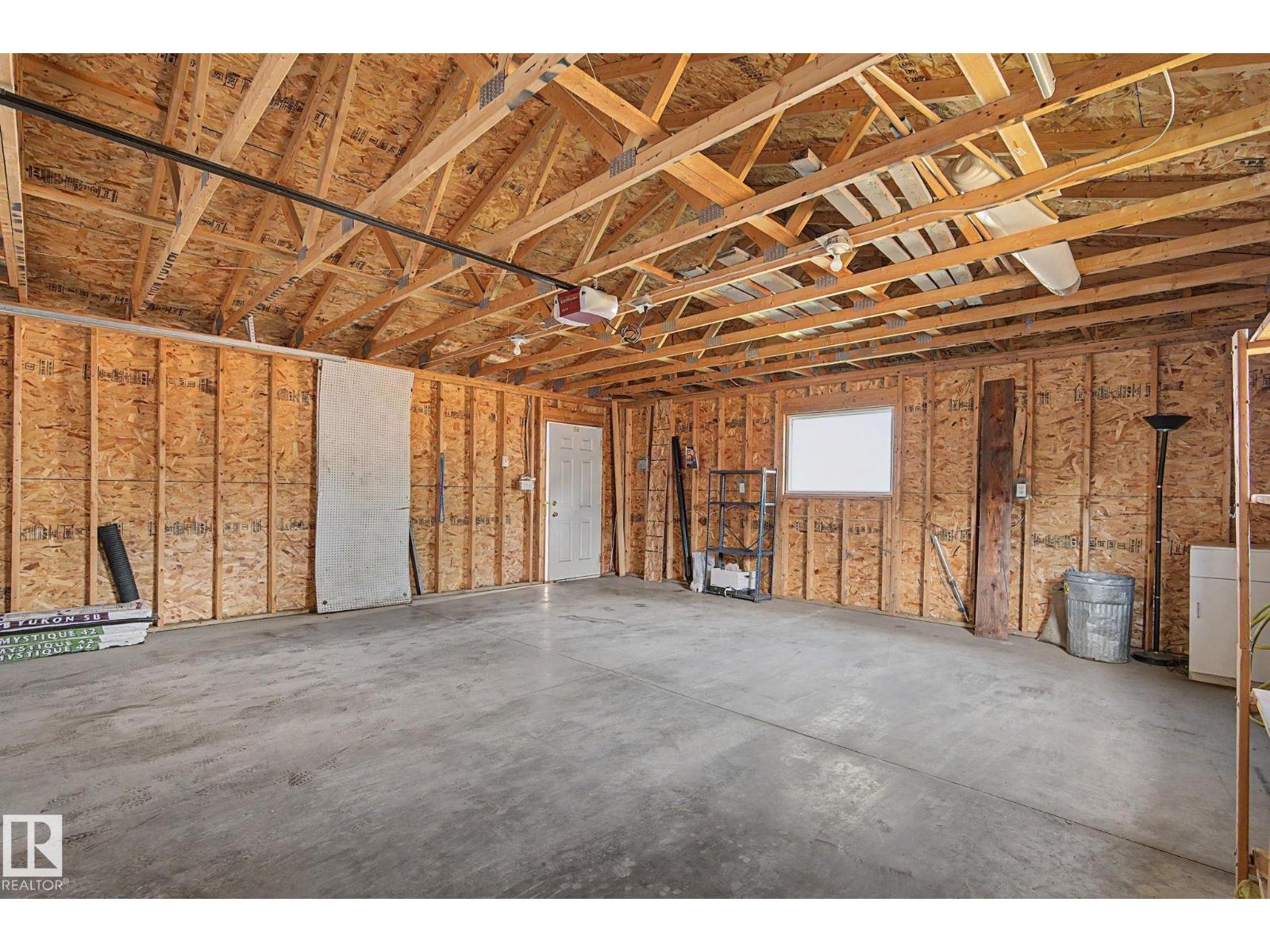 11167 52 ST NW NW - Photo 49