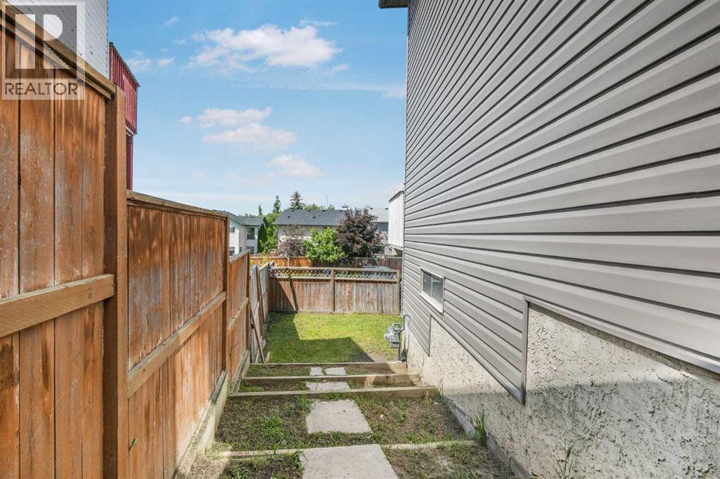 43 Covington Close Northeast - Photo 22