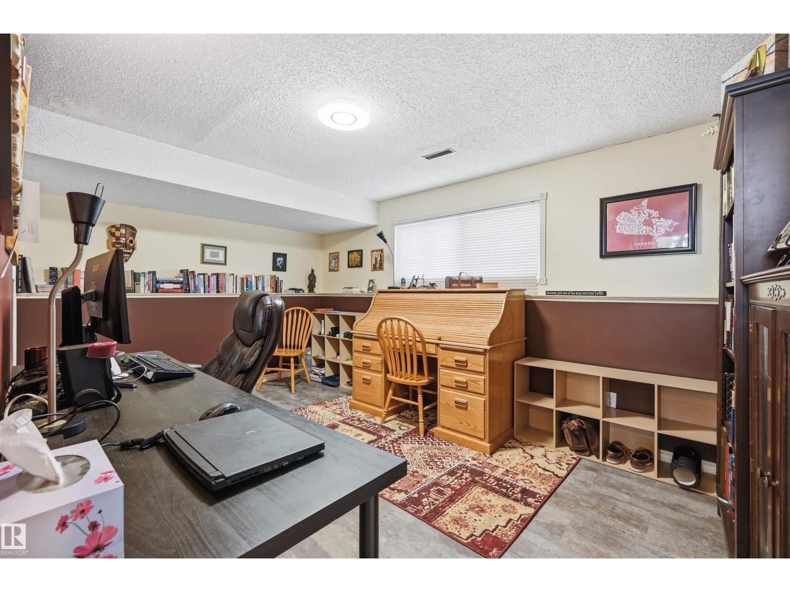 18639 72 Avenue NW - Photo 31
