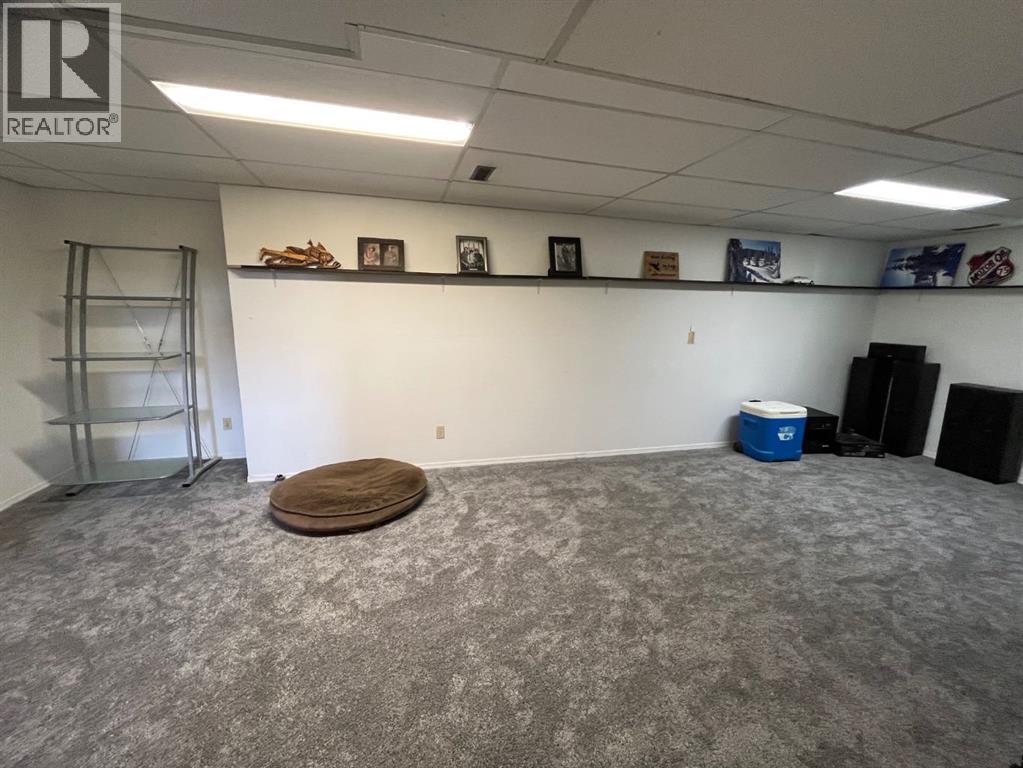 5512 45 Avenue - Photo 26