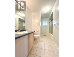 30 Chippingwood Manor, Aurora, ON L4G7R4 Photo 17