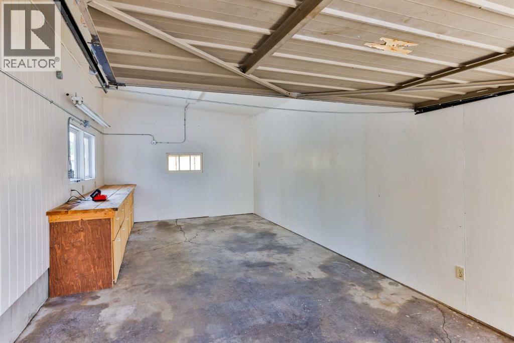 2206 16 Avenue South - Photo 25