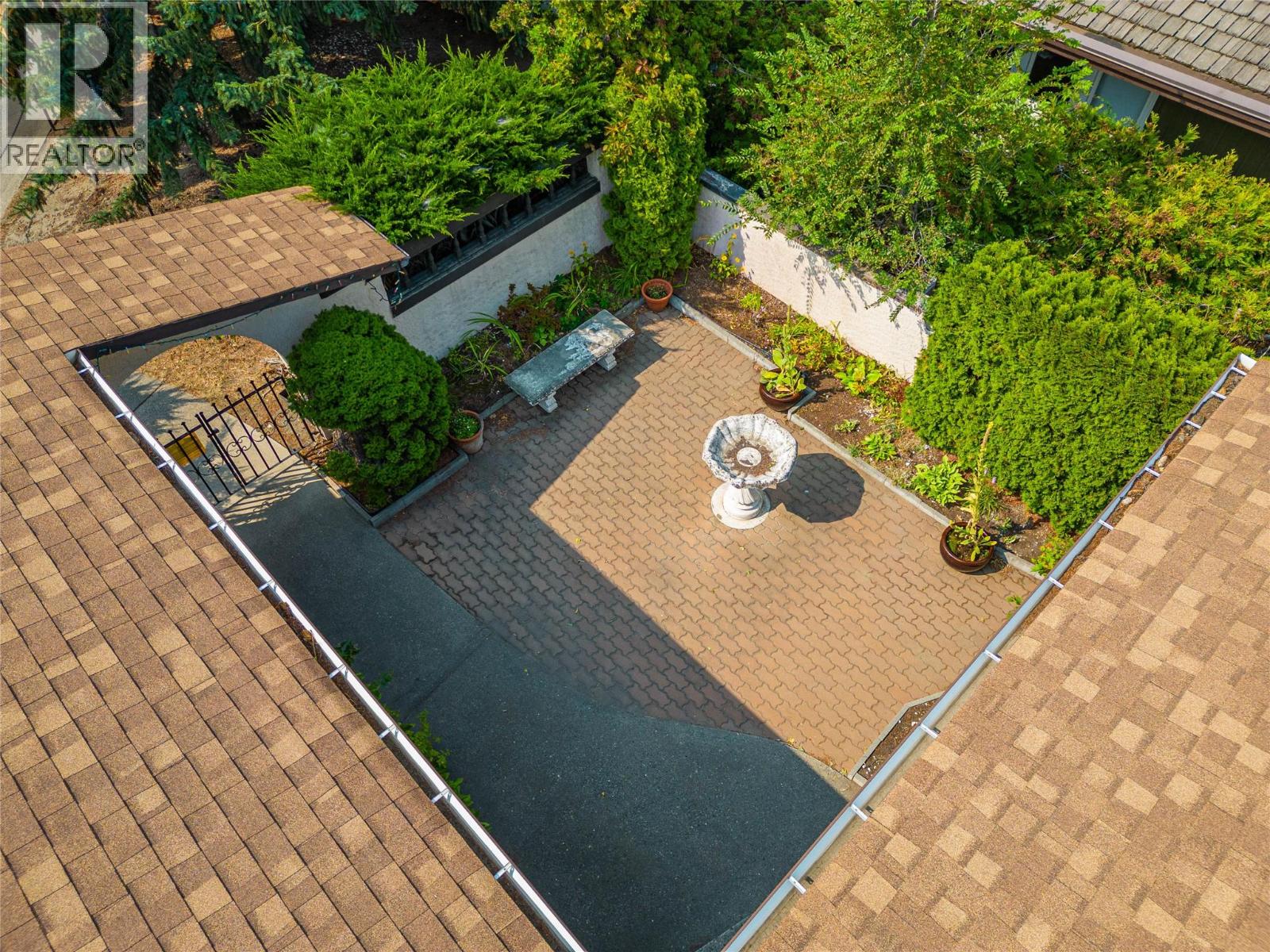 296 Gibraltar Court - Image 8