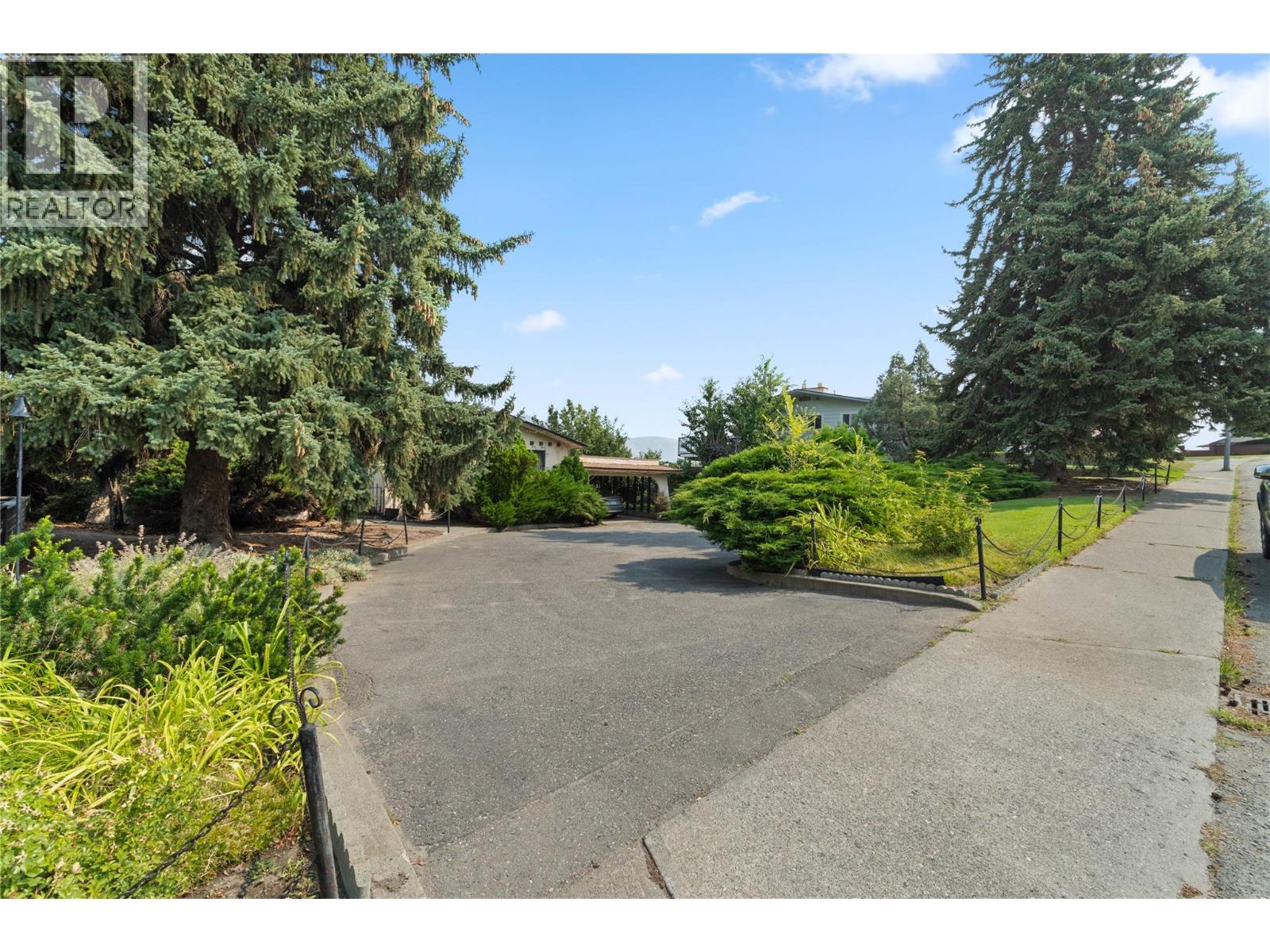 296 Gibraltar Court - 3