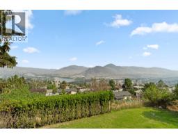 296 Gibraltar Court, Kamloops, BC V2C1P2 Photo 35