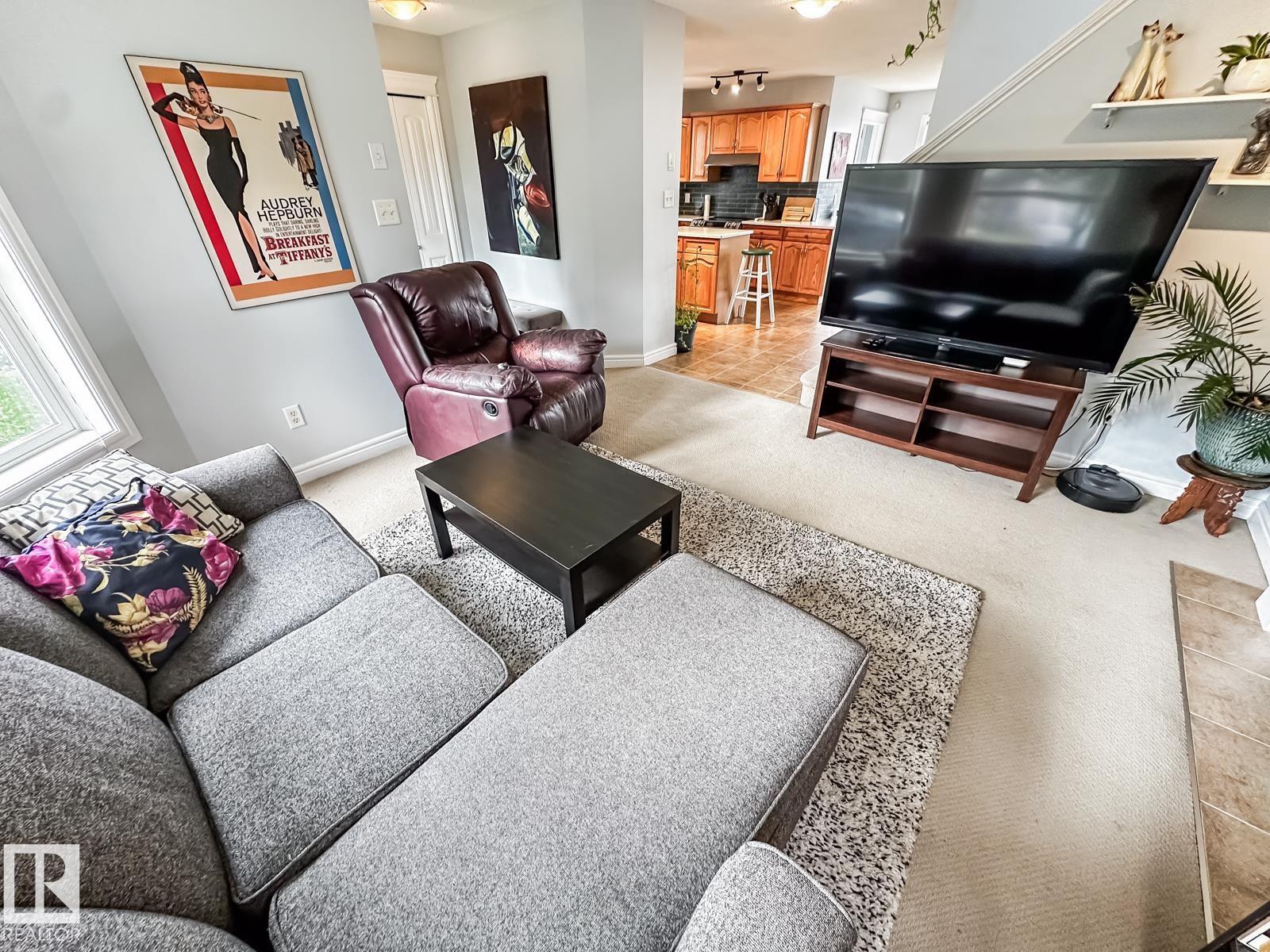 12060 19 Avenue SW - Photo 19