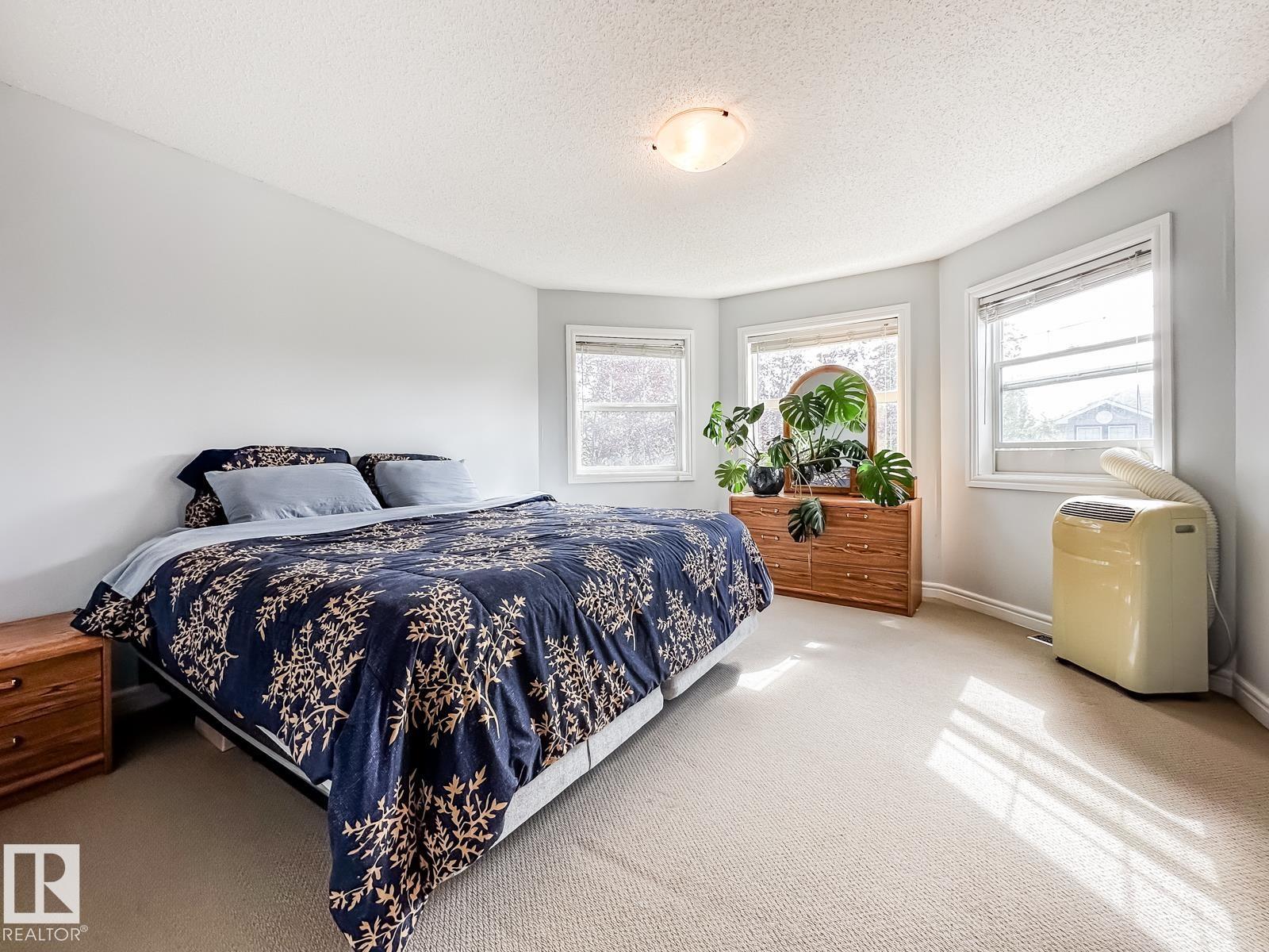 12060 19 Avenue SW - Photo 34