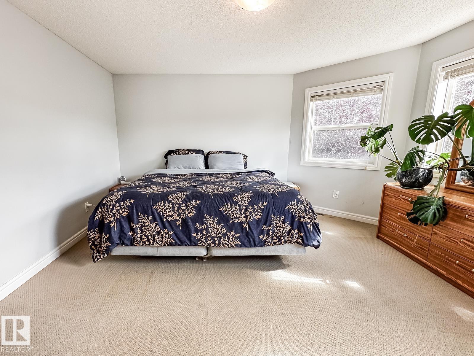 12060 19 Avenue SW - Photo 33