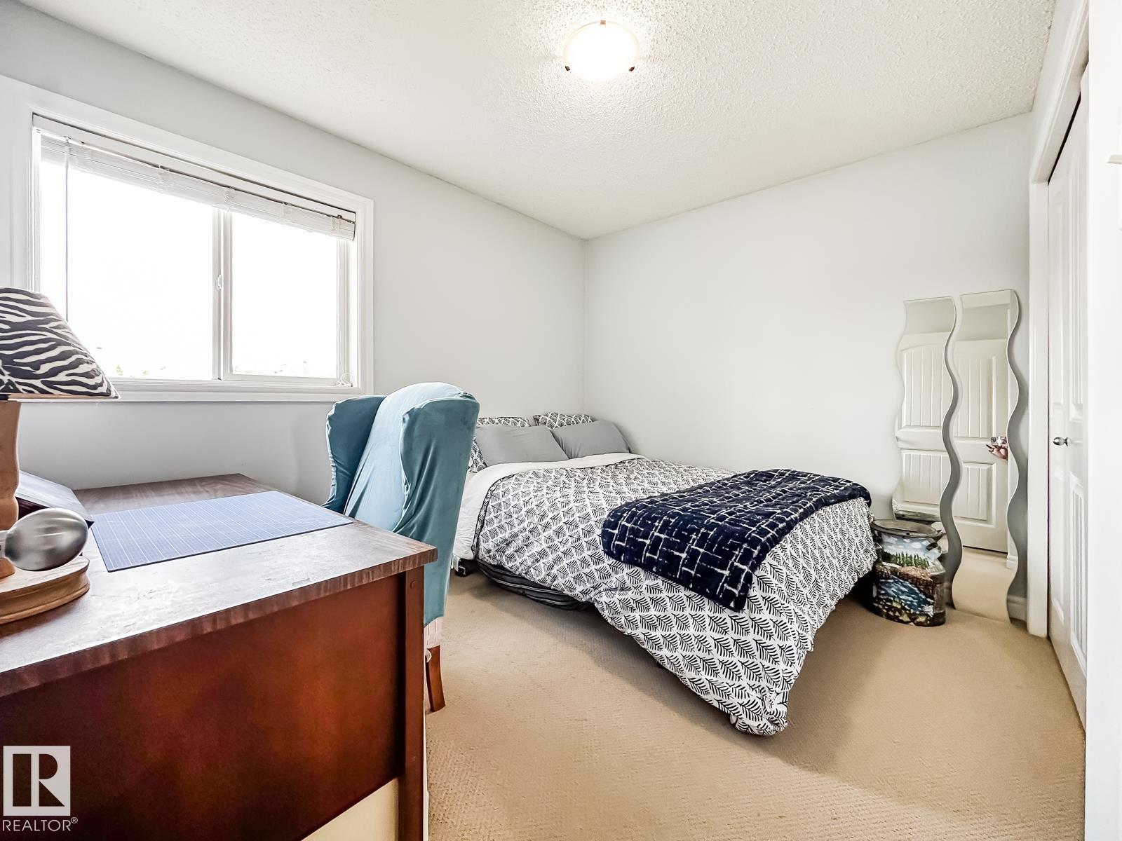 12060 19 Avenue SW - Photo 38