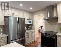 23 Lacey Court, Aurora, ON L4G5G3 Photo 13