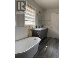 23 Lacey Court, Aurora, ON L4G5G3 Photo 23
