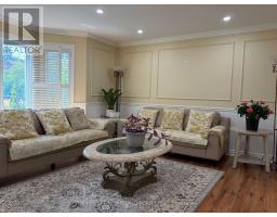 23 Lacey Court, Aurora, ON L4G5G3 Photo 6