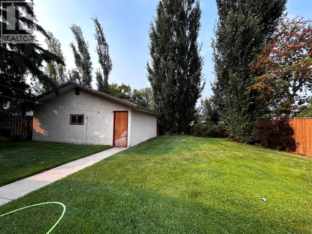 8 Louise Crescent - Photo 7