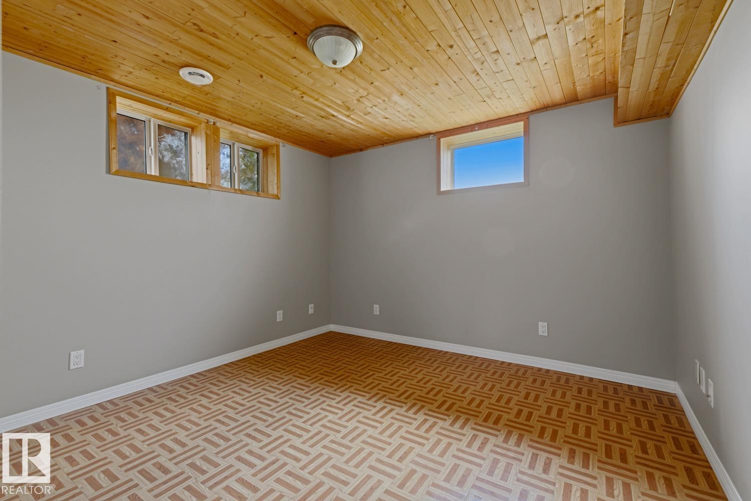 9716 162 st NW Edmonton NW - Photo 18