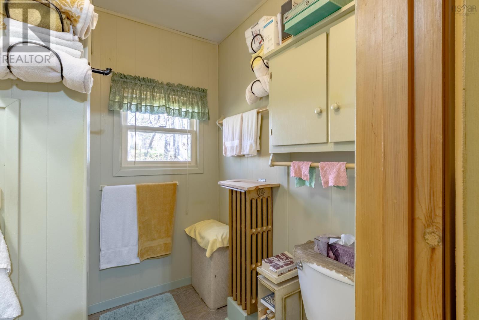 Property 33 of 49 of 26 Culloden Road