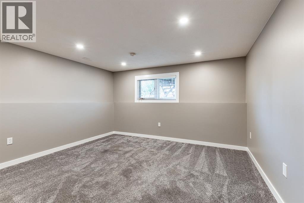 63 Smithson Street Southeast - Photo 28
