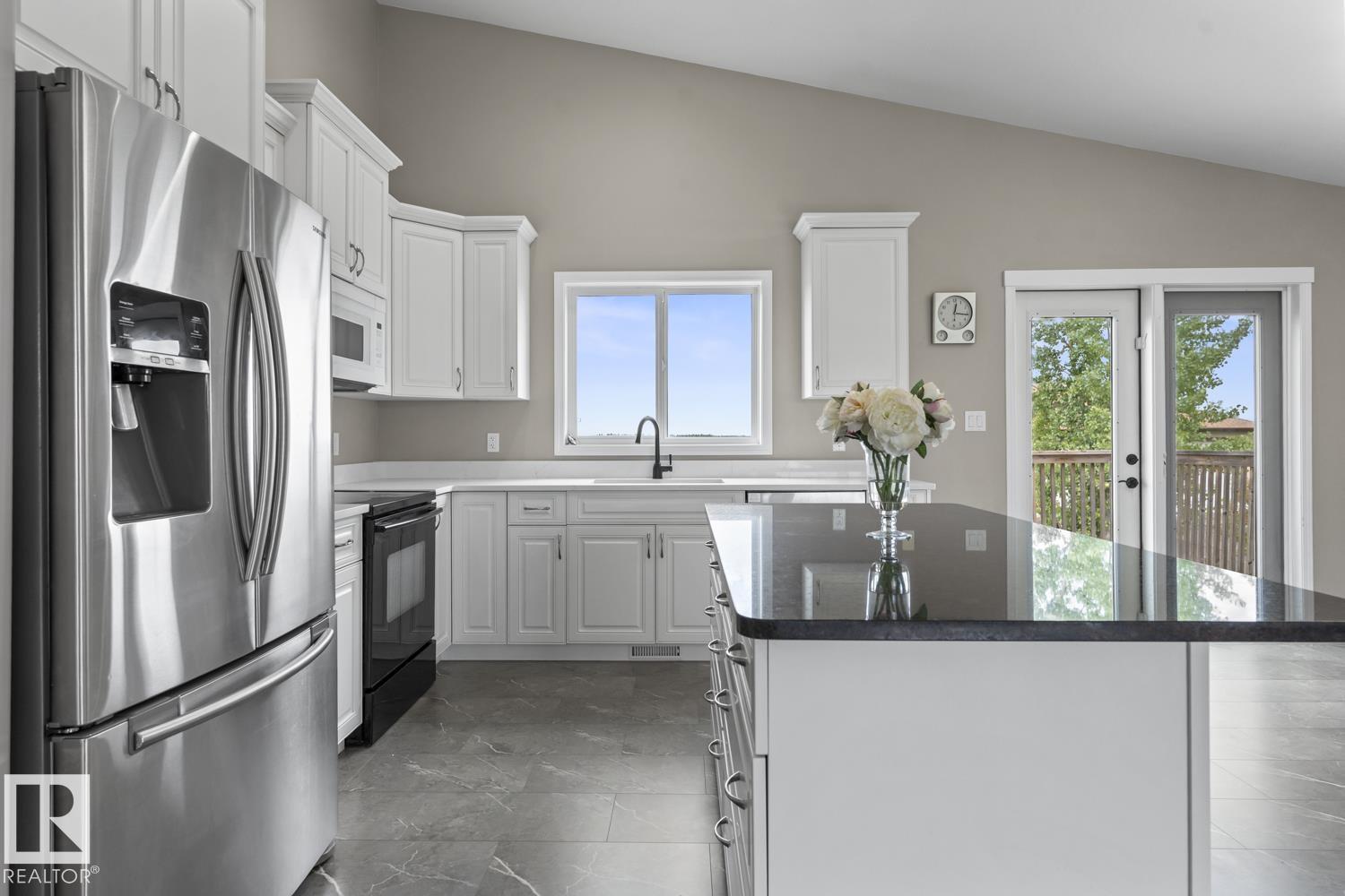 2908 WAYNE Way - Photo 6