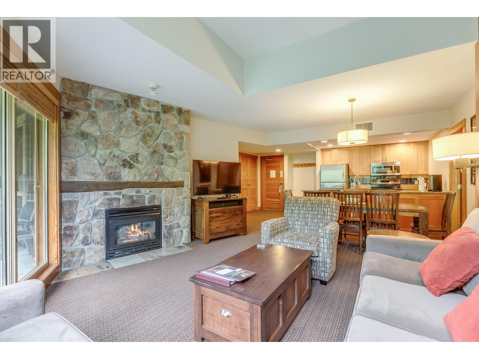 532D 2036 LONDON LANE, Whistler