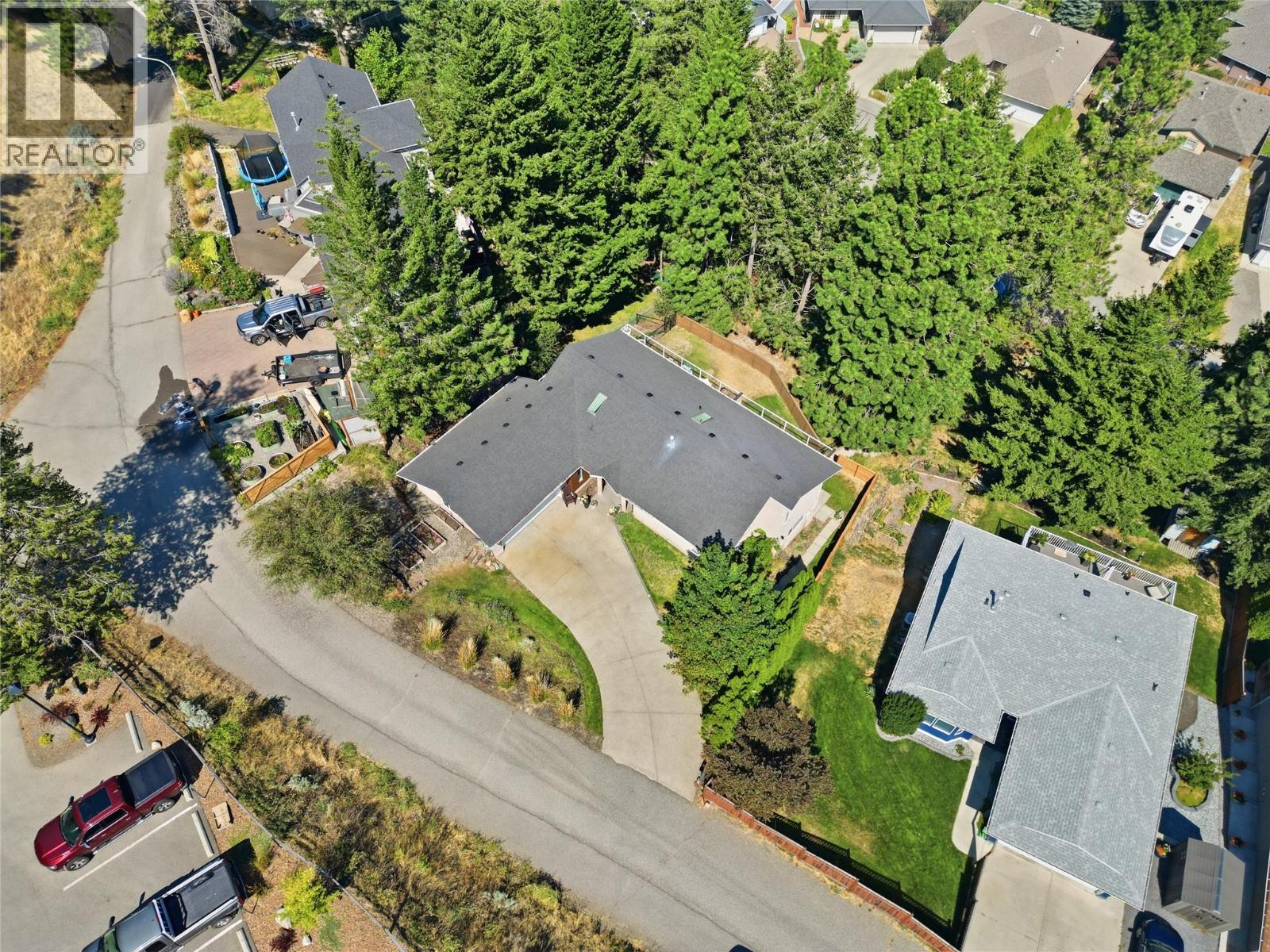 1937 SKEENA Drive - 50