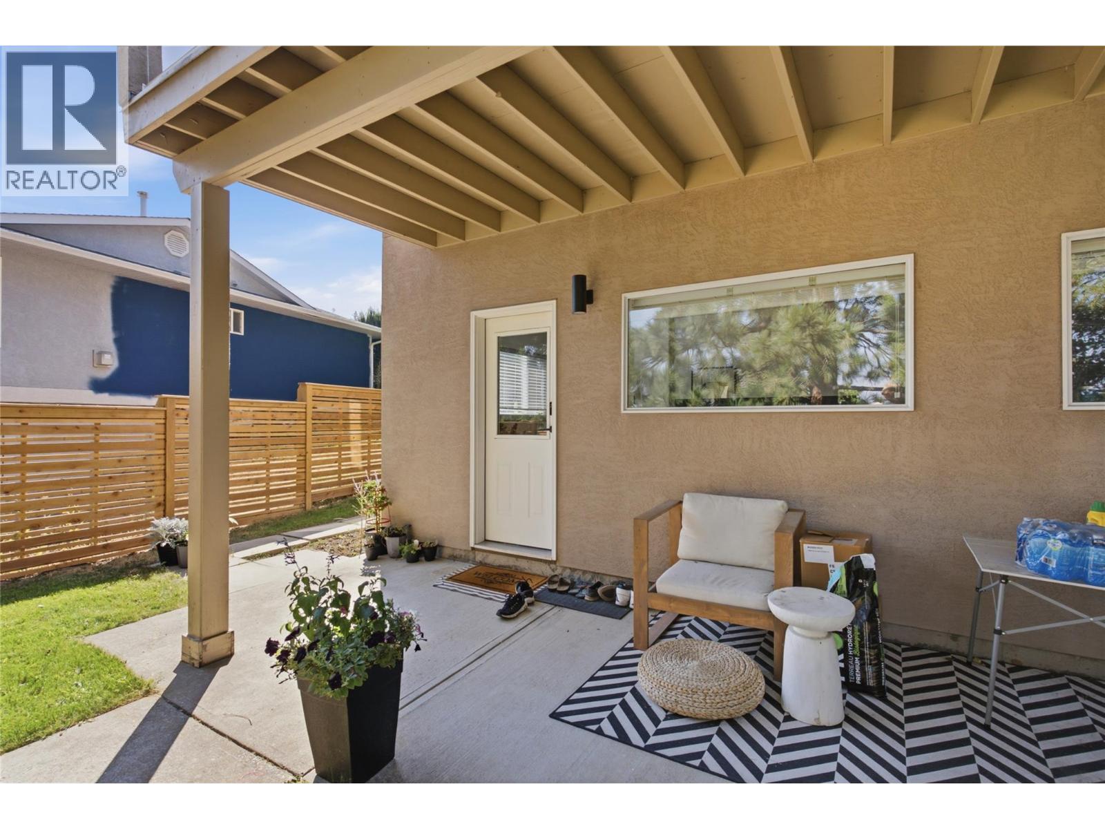 1937 SKEENA Drive - 38