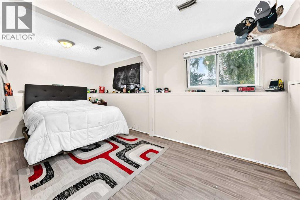 165 WILSON Crescent - Photo 33